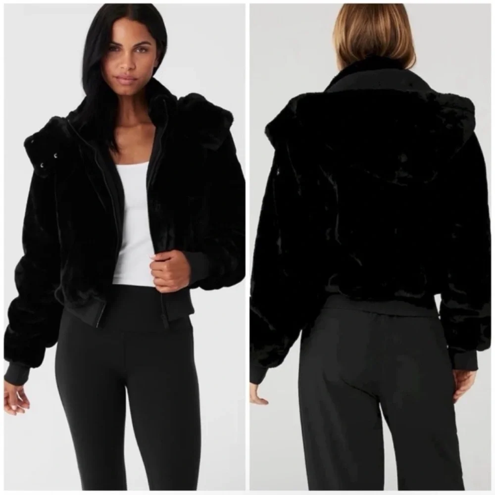 ALO YOGA Faux Fur Foxy Jacket in Black SZ XS - Picture 2 of 10